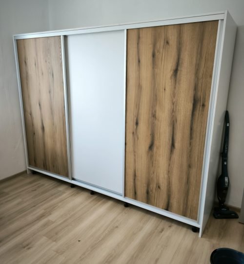 vstavaná skriňa na mieru ružomberok