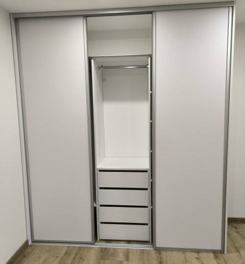 vstavaná skriňa na mieru ružomberok