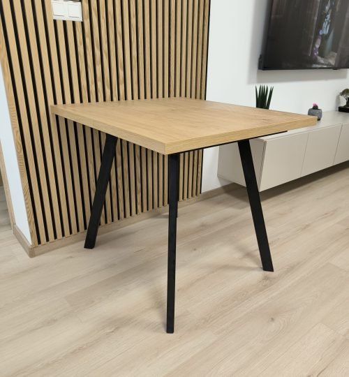 rozkladací jedálenský stôl